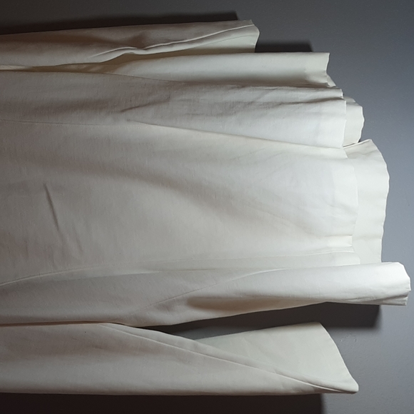 Off white beautiful jacket - Picture 6 of 7